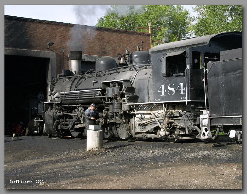 Photo: Cumbres & Toltec #484 at Chama, NM enginehouse